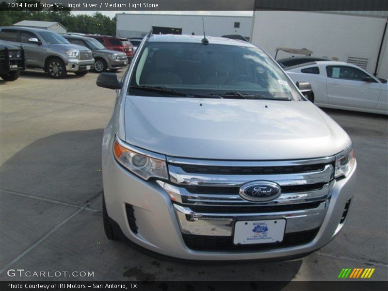 Ingot Silver / Medium Light Stone 2014 Ford Edge SE