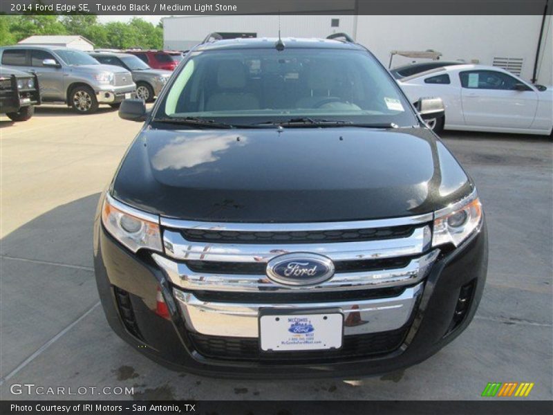 Tuxedo Black / Medium Light Stone 2014 Ford Edge SE