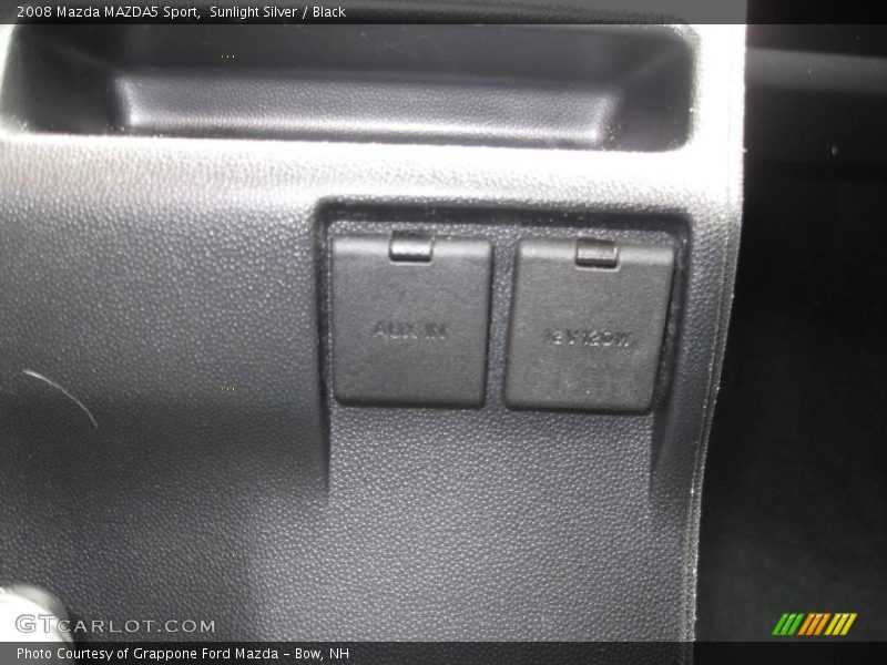 Sunlight Silver / Black 2008 Mazda MAZDA5 Sport