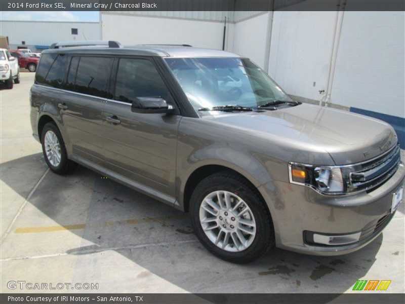 Mineral Gray / Charcoal Black 2014 Ford Flex SEL