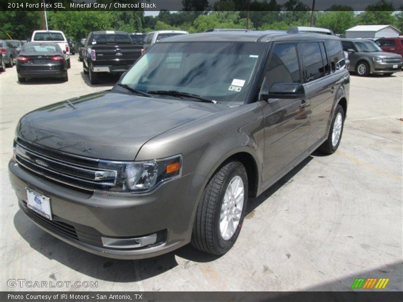 Mineral Gray / Charcoal Black 2014 Ford Flex SEL