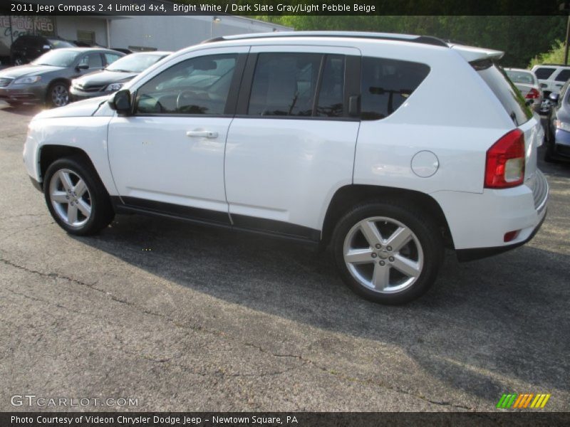 Bright White / Dark Slate Gray/Light Pebble Beige 2011 Jeep Compass 2.4 Limited 4x4