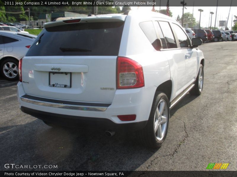 Bright White / Dark Slate Gray/Light Pebble Beige 2011 Jeep Compass 2.4 Limited 4x4