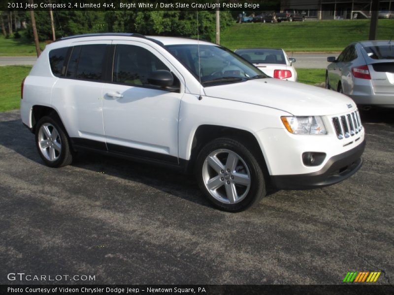 Bright White / Dark Slate Gray/Light Pebble Beige 2011 Jeep Compass 2.4 Limited 4x4