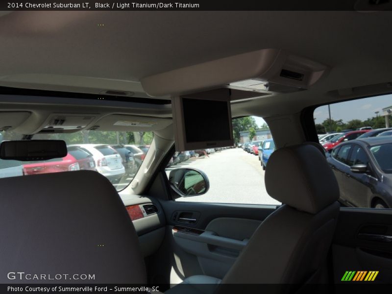 Black / Light Titanium/Dark Titanium 2014 Chevrolet Suburban LT
