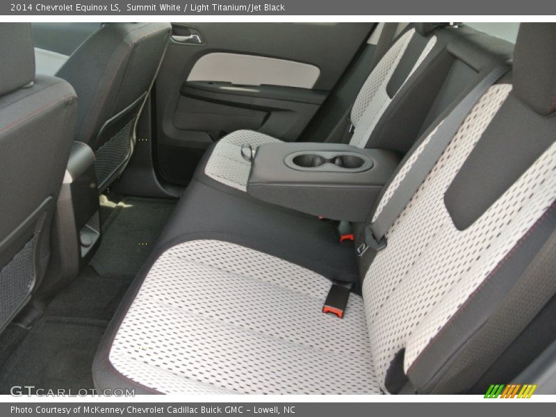 Summit White / Light Titanium/Jet Black 2014 Chevrolet Equinox LS