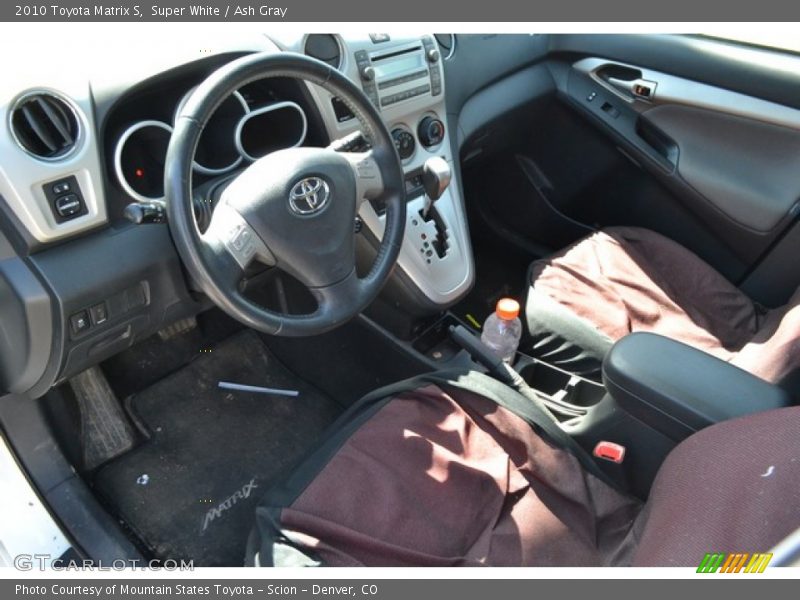 Super White / Ash Gray 2010 Toyota Matrix S