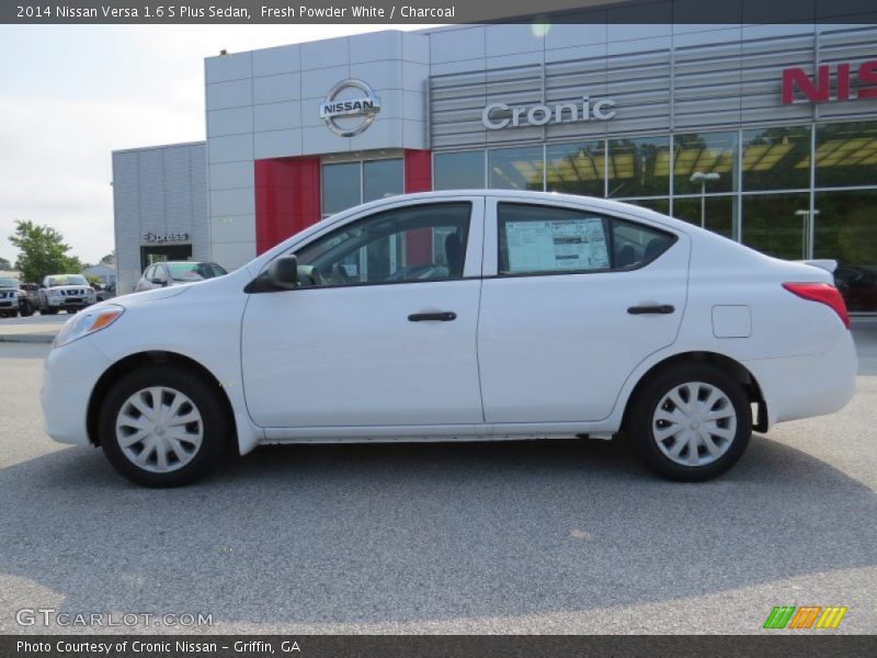 Fresh Powder White / Charcoal 2014 Nissan Versa 1.6 S Plus Sedan