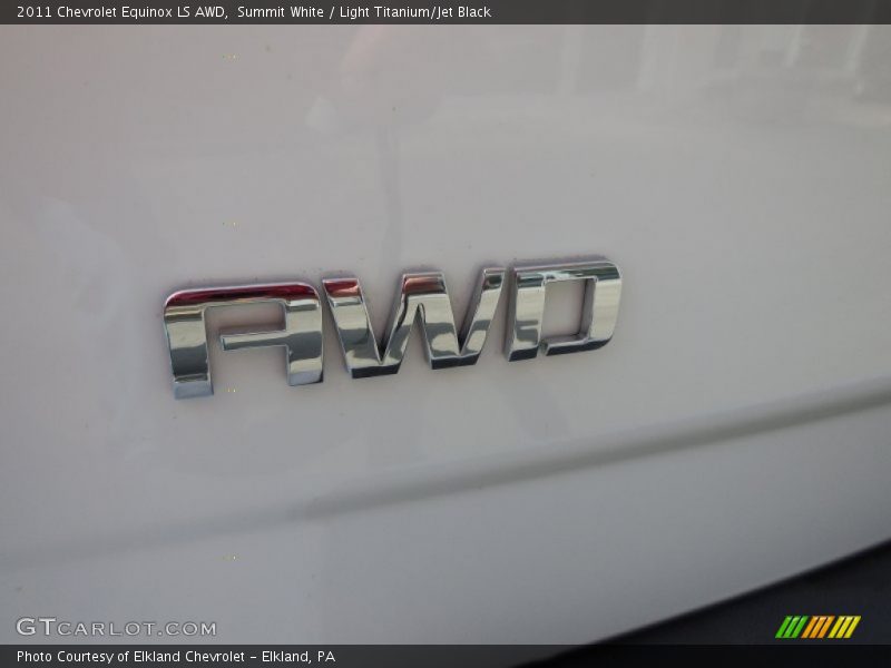 Summit White / Light Titanium/Jet Black 2011 Chevrolet Equinox LS AWD