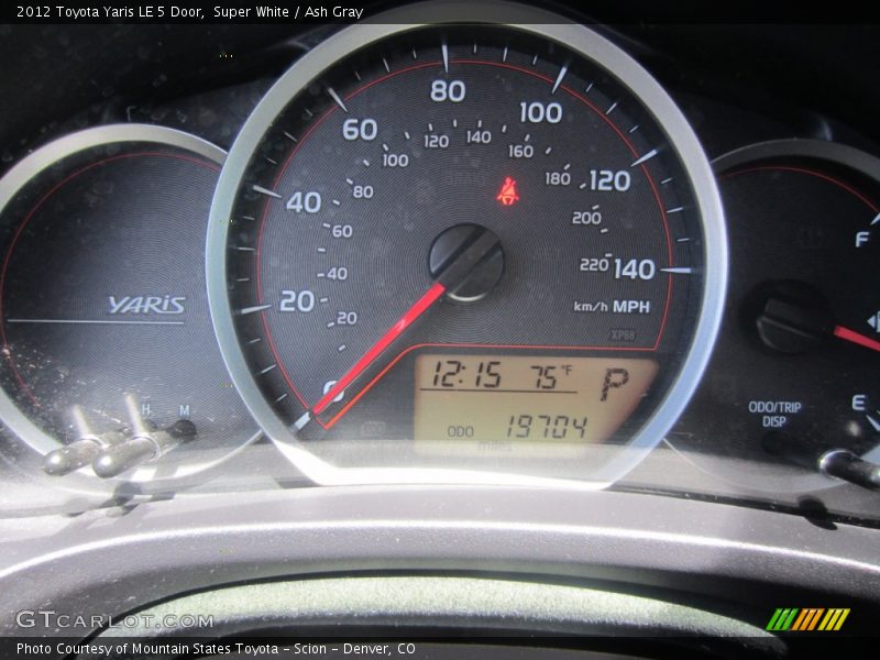 Super White / Ash Gray 2012 Toyota Yaris LE 5 Door