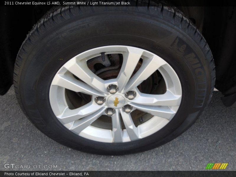 Summit White / Light Titanium/Jet Black 2011 Chevrolet Equinox LS AWD