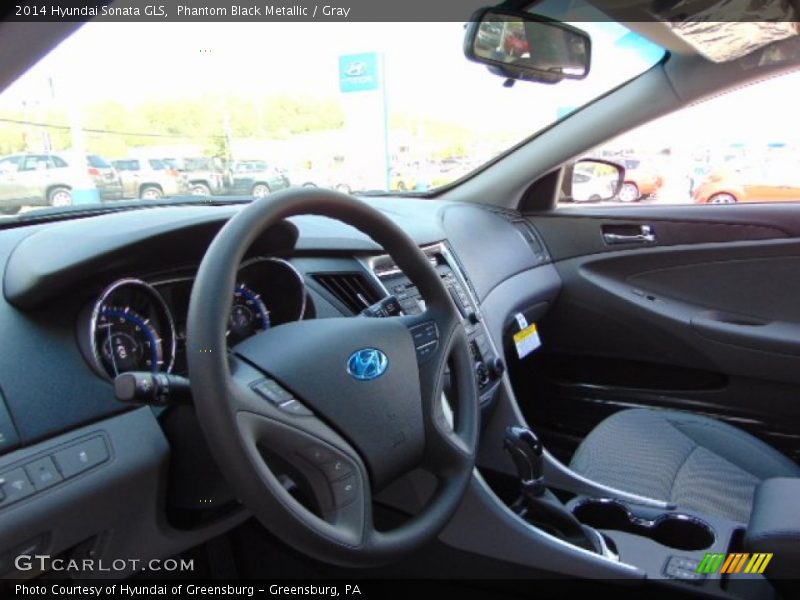 Phantom Black Metallic / Gray 2014 Hyundai Sonata GLS