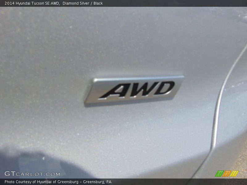 Diamond Silver / Black 2014 Hyundai Tucson SE AWD