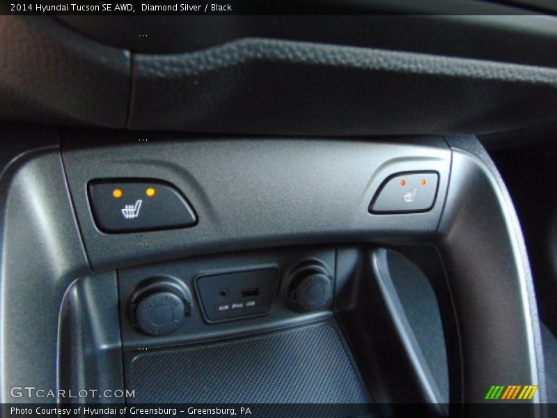 Diamond Silver / Black 2014 Hyundai Tucson SE AWD
