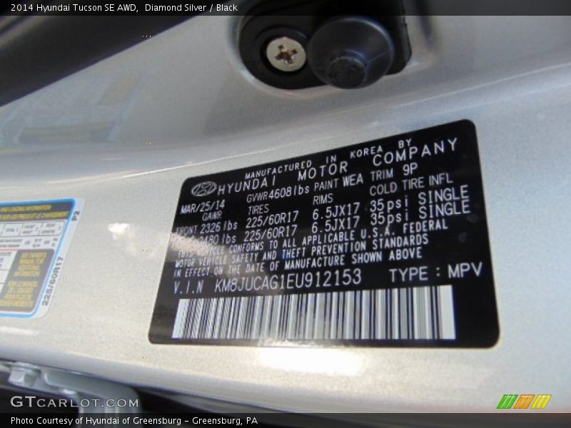Diamond Silver / Black 2014 Hyundai Tucson SE AWD