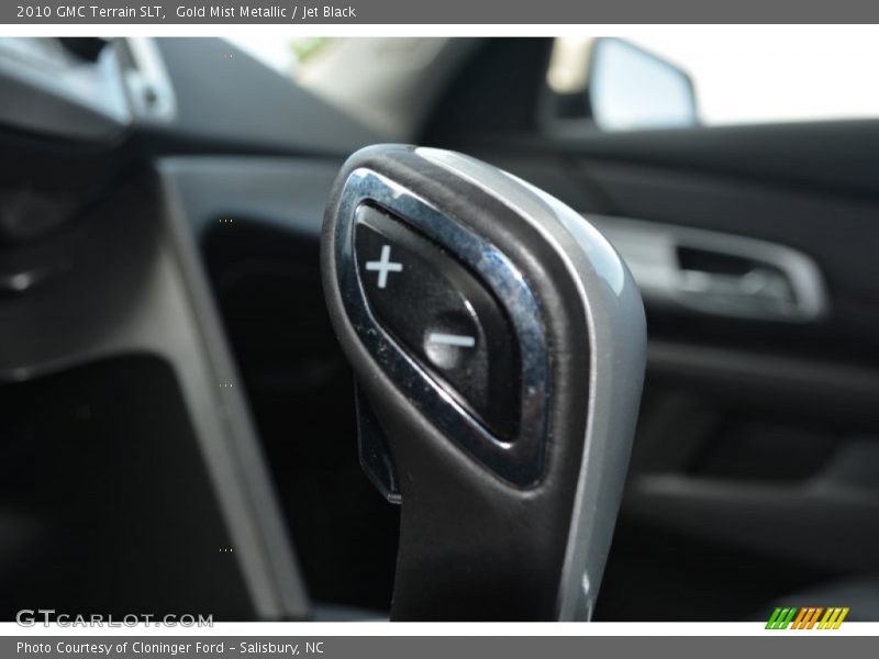 Gold Mist Metallic / Jet Black 2010 GMC Terrain SLT