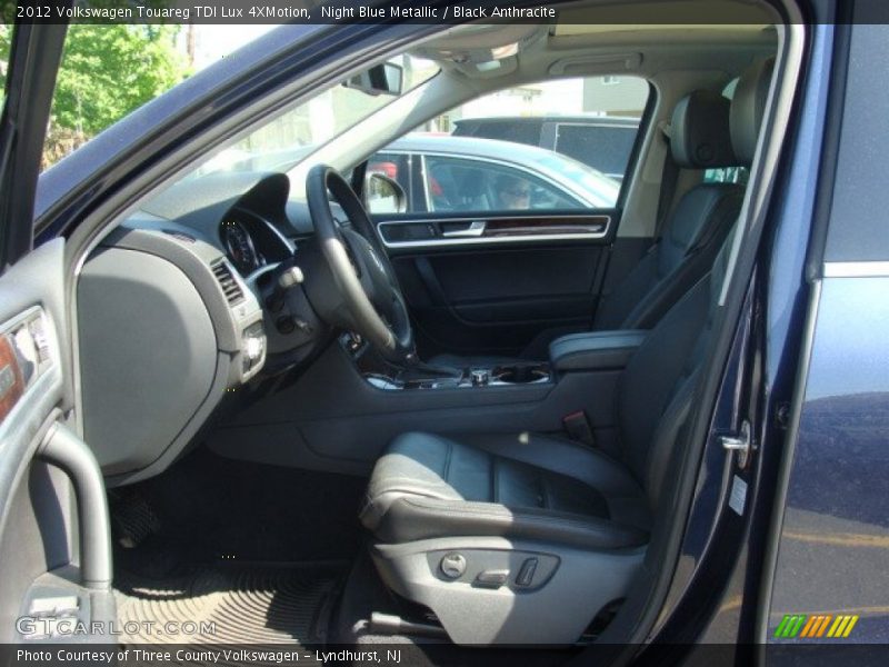 Night Blue Metallic / Black Anthracite 2012 Volkswagen Touareg TDI Lux 4XMotion