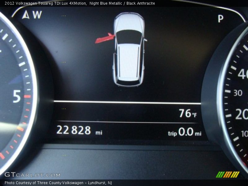 Night Blue Metallic / Black Anthracite 2012 Volkswagen Touareg TDI Lux 4XMotion
