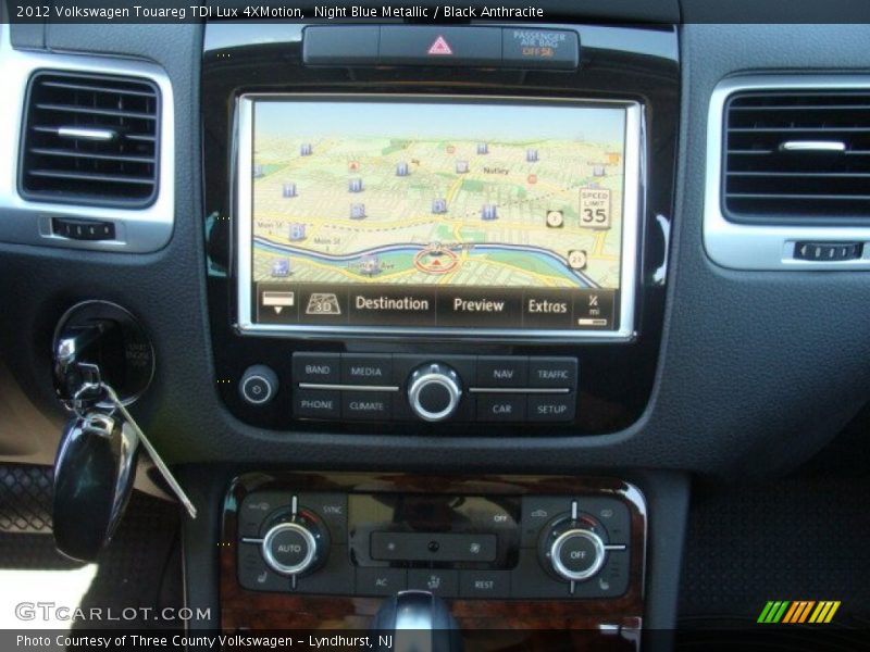 Night Blue Metallic / Black Anthracite 2012 Volkswagen Touareg TDI Lux 4XMotion