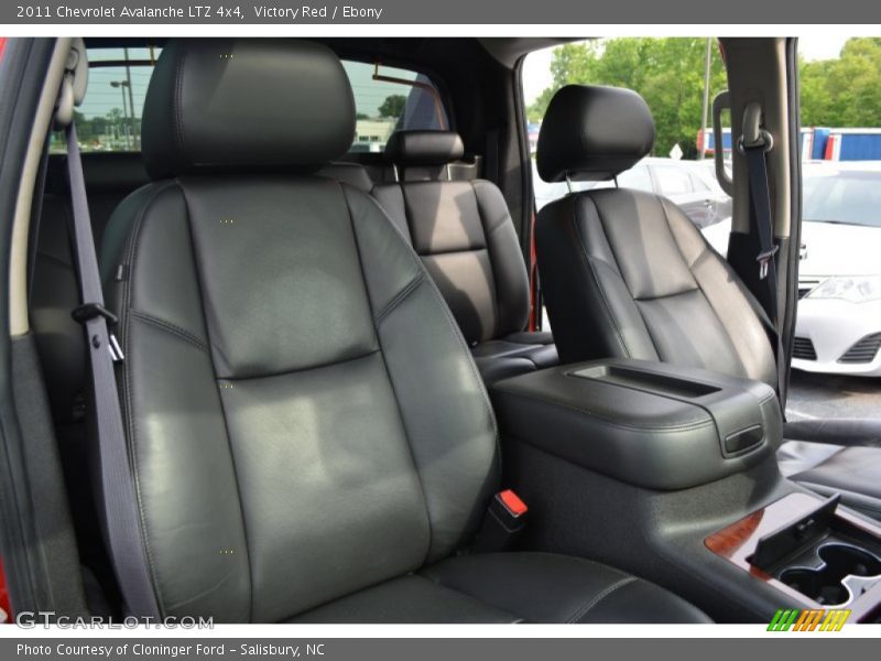 Victory Red / Ebony 2011 Chevrolet Avalanche LTZ 4x4