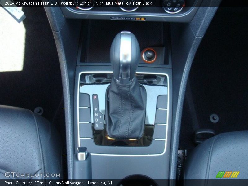Night Blue Metallic / Titan Black 2014 Volkswagen Passat 1.8T Wolfsburg Edition