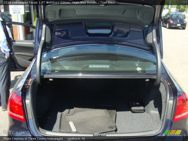 Night Blue Metallic / Titan Black 2014 Volkswagen Passat 1.8T Wolfsburg Edition