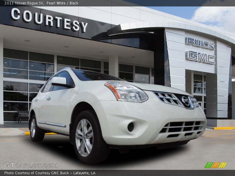 Pearl White / Black 2013 Nissan Rogue SV