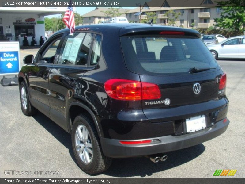 Deep Black Metallic / Black 2012 Volkswagen Tiguan S 4Motion