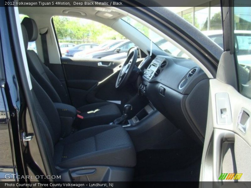 Deep Black Metallic / Black 2012 Volkswagen Tiguan S 4Motion