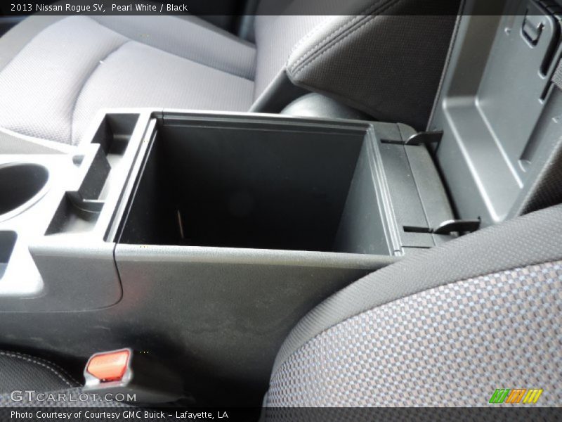 Pearl White / Black 2013 Nissan Rogue SV