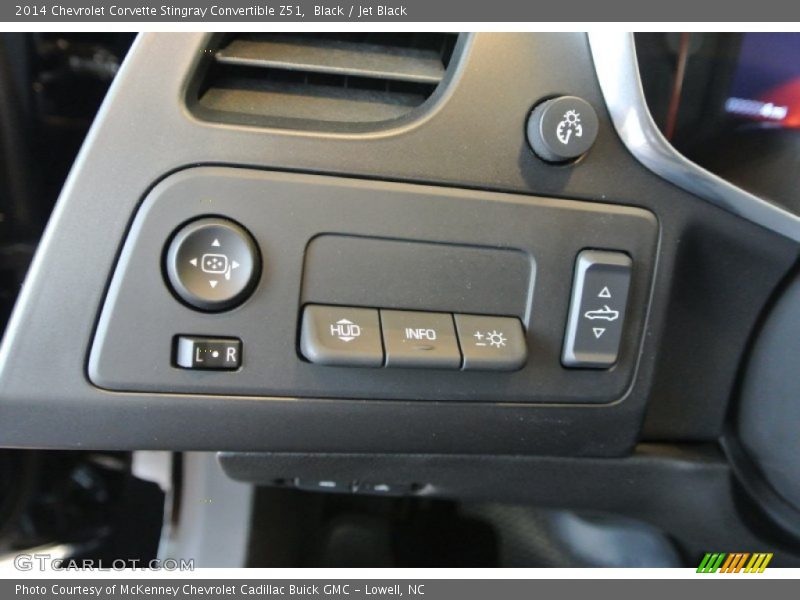 Controls of 2014 Corvette Stingray Convertible Z51