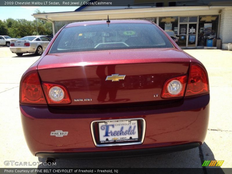 Red Jewel / Cocoa/Cashmere 2009 Chevrolet Malibu LT Sedan
