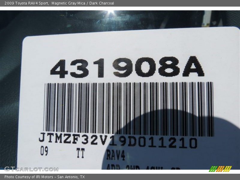 Magnetic Gray Mica / Dark Charcoal 2009 Toyota RAV4 Sport