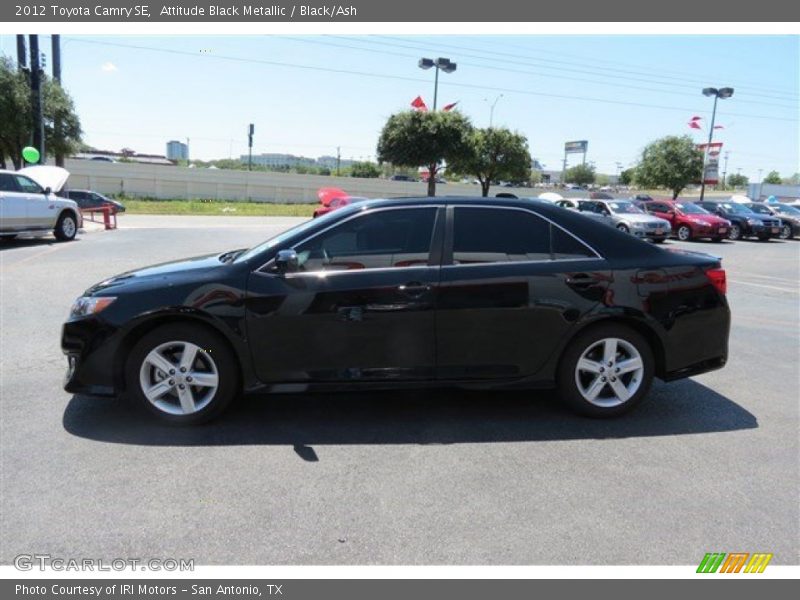 Attitude Black Metallic / Black/Ash 2012 Toyota Camry SE