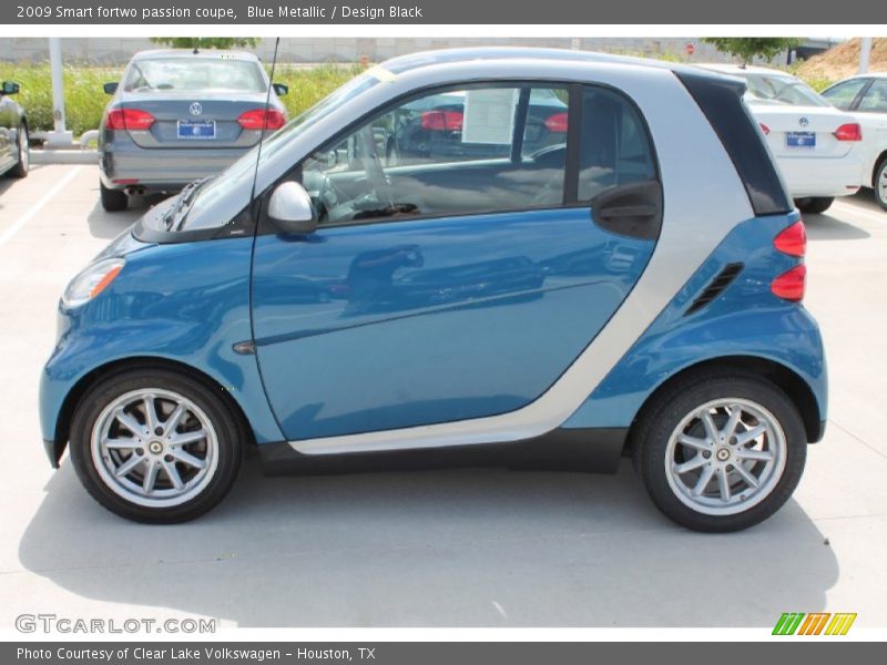 Blue Metallic / Design Black 2009 Smart fortwo passion coupe