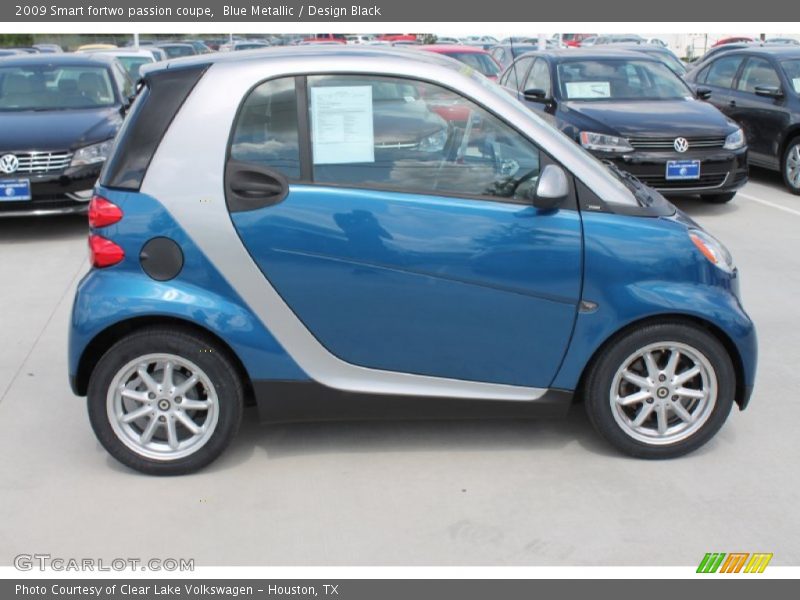 Blue Metallic / Design Black 2009 Smart fortwo passion coupe