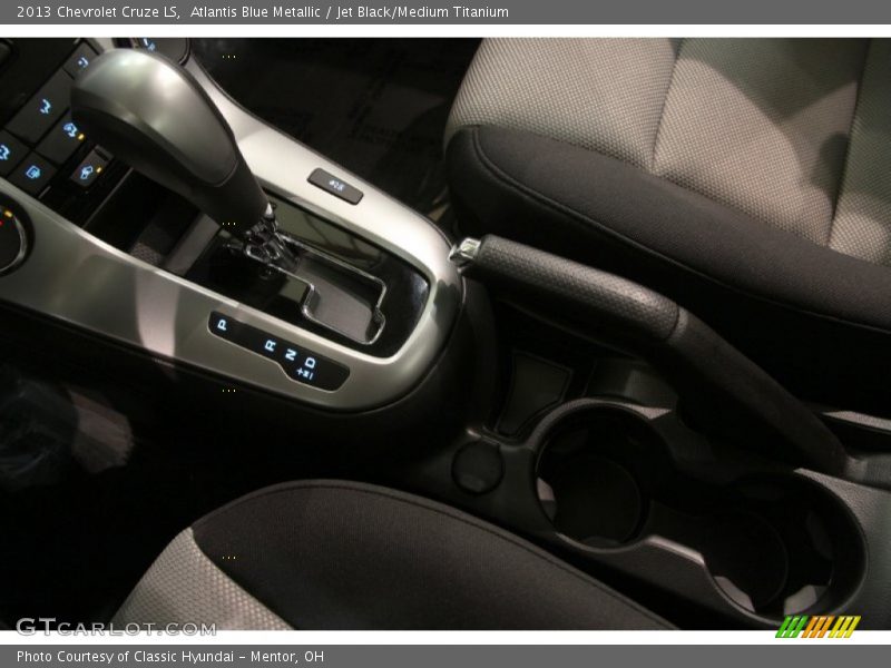 Atlantis Blue Metallic / Jet Black/Medium Titanium 2013 Chevrolet Cruze LS