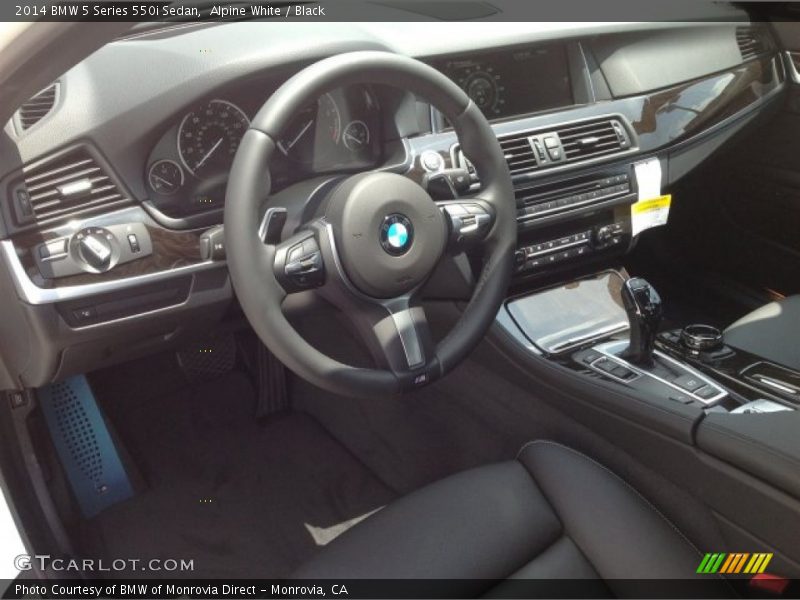 Alpine White / Black 2014 BMW 5 Series 550i Sedan