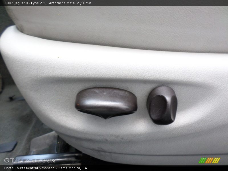 Anthracite Metallic / Dove 2002 Jaguar X-Type 2.5
