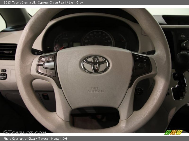 Cypress Green Pearl / Light Gray 2013 Toyota Sienna LE
