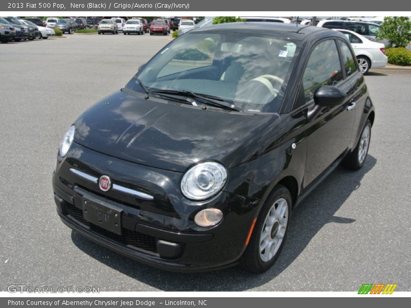 Nero (Black) / Grigio/Avorio (Gray/Ivory) 2013 Fiat 500 Pop