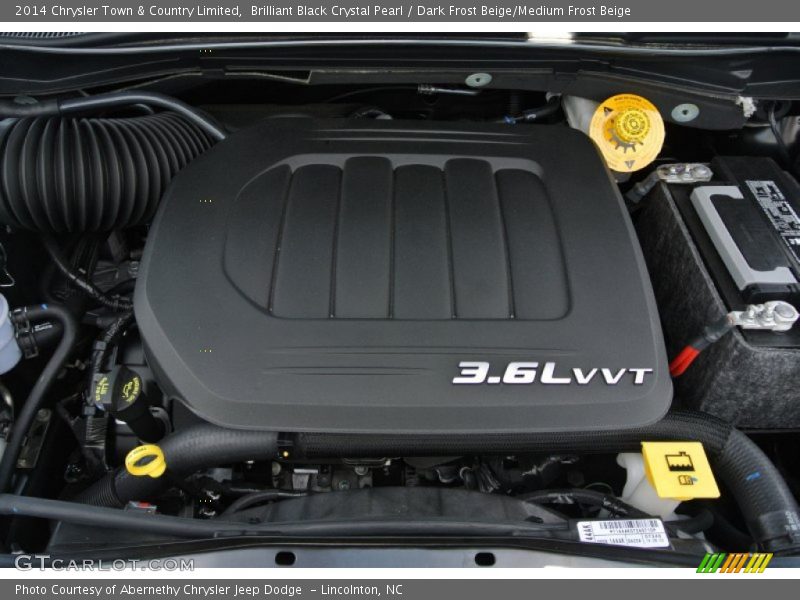 Brilliant Black Crystal Pearl / Dark Frost Beige/Medium Frost Beige 2014 Chrysler Town & Country Limited