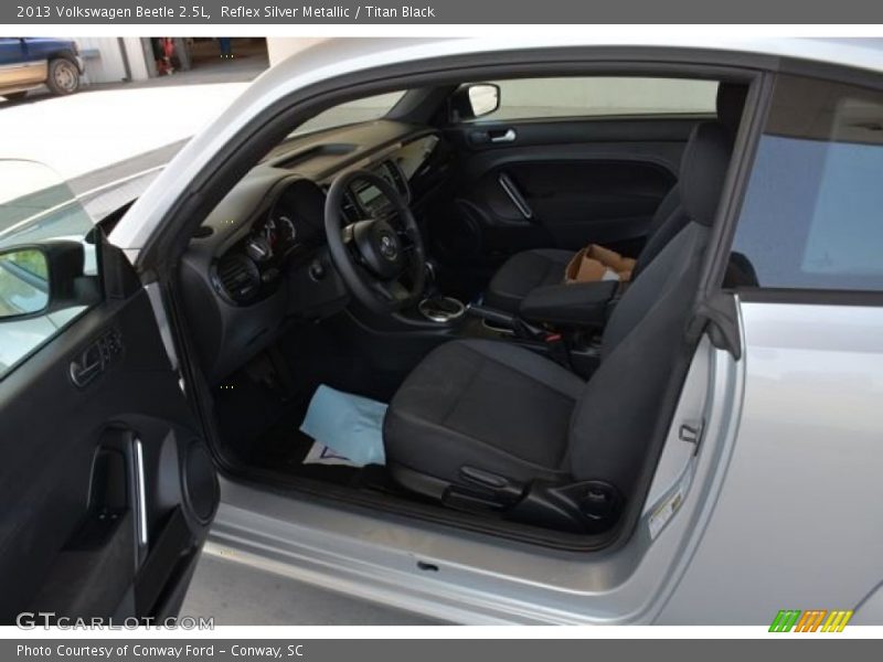 Reflex Silver Metallic / Titan Black 2013 Volkswagen Beetle 2.5L