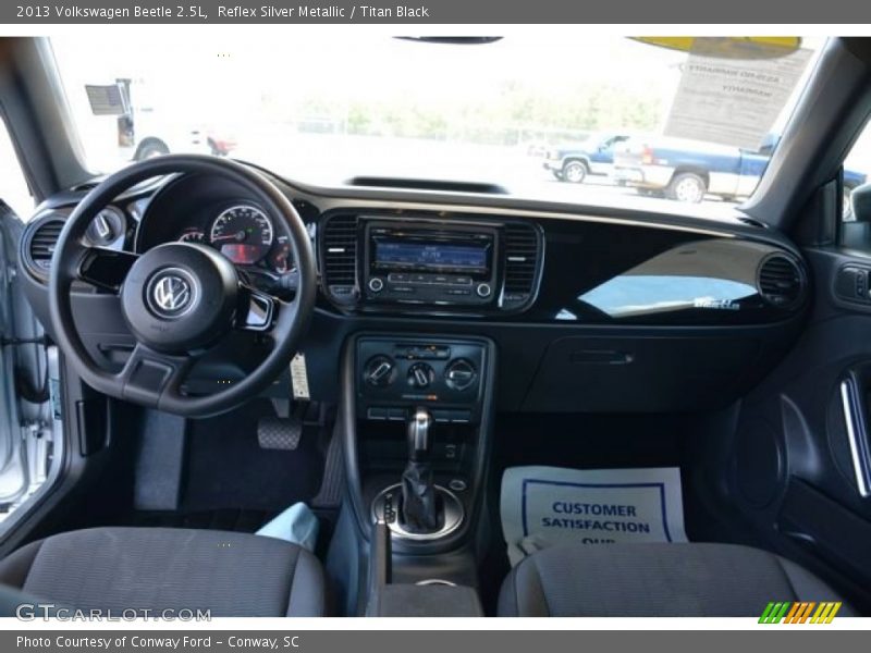 Reflex Silver Metallic / Titan Black 2013 Volkswagen Beetle 2.5L