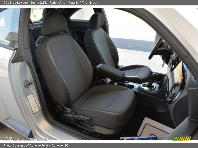 Reflex Silver Metallic / Titan Black 2013 Volkswagen Beetle 2.5L