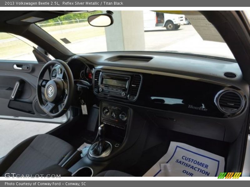 Reflex Silver Metallic / Titan Black 2013 Volkswagen Beetle 2.5L