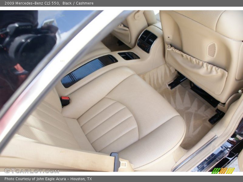 Black / Cashmere 2009 Mercedes-Benz CLS 550