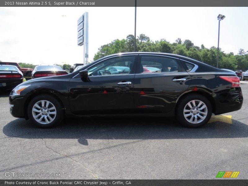 Super Black / Charcoal 2013 Nissan Altima 2.5 S