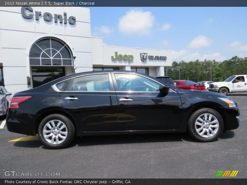 Super Black / Charcoal 2013 Nissan Altima 2.5 S