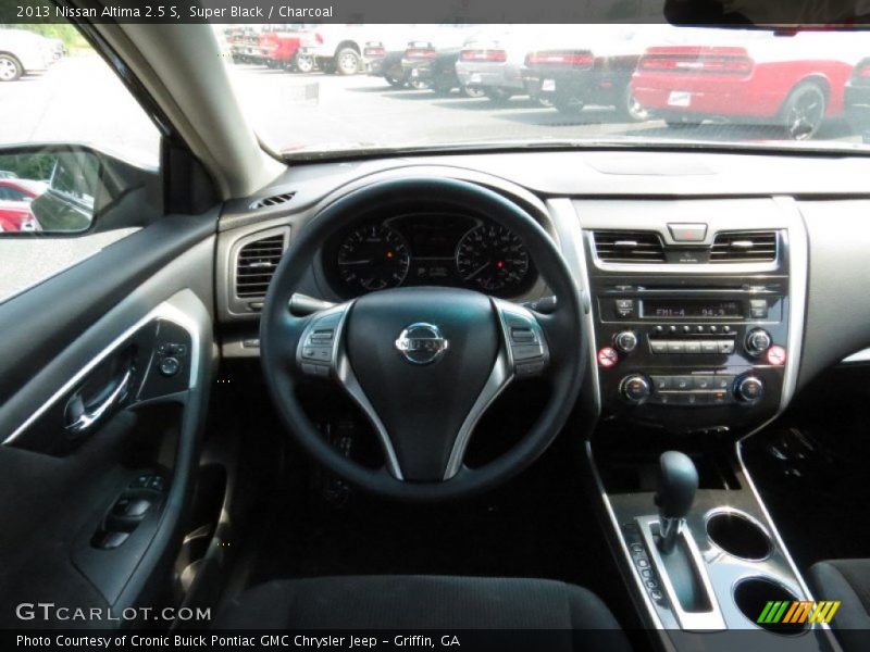 Super Black / Charcoal 2013 Nissan Altima 2.5 S